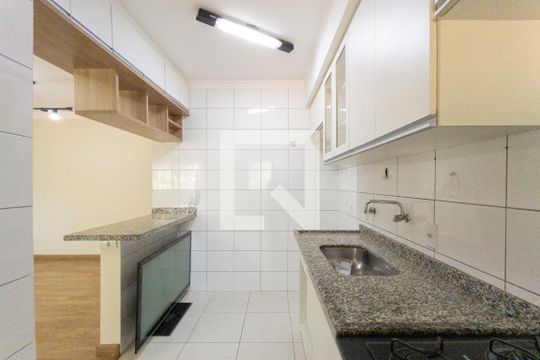 Cozinha de apartamento à venda com 3 quartos, 78m² em Ortizes, Valinhos