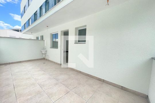 Área serviço de apartamento à venda com 3 quartos, 90m² em Salgado Filho, Belo Horizonte