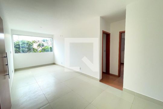 Sala de apartamento à venda com 3 quartos, 90m² em Salgado Filho, Belo Horizonte