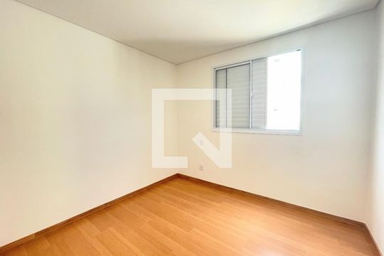 Quarto de apartamento à venda com 3 quartos, 149m² em Salgado Filho, Belo Horizonte