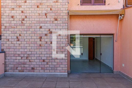 Varanda de casa para alugar com 2 quartos, 120m² em Vila Madalena, São Paulo