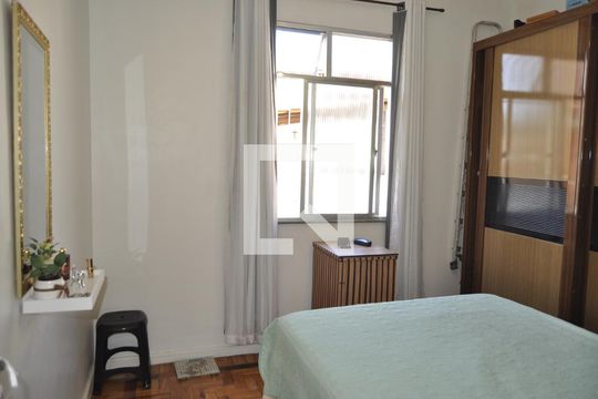Quarto 1 de apartamento para alugar com 2 quartos, 62m² em Pilares, Rio de Janeiro