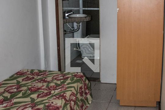 Quarto 1 de casa de condomínio para alugar com 3 quartos, 108m² em Stella Maris, Salvador