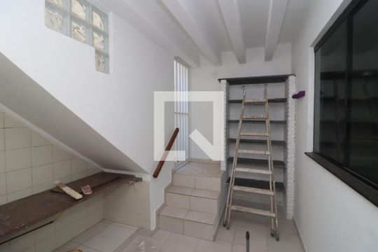 Área de Serviço de casa para alugar com 3 quartos, 240m² em Vila Carrão, São Paulo