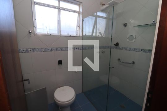Banheiro da Suíte de casa para alugar com 3 quartos, 240m² em Vila Carrão, São Paulo