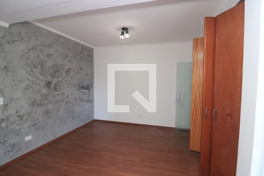 Quarto 1 de casa para alugar com 3 quartos, 240m² em Vila Carrão, São Paulo