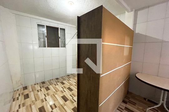 Sala/Quarto de casa para alugar com 1 quarto, 21m² em Jabaquara, São Paulo