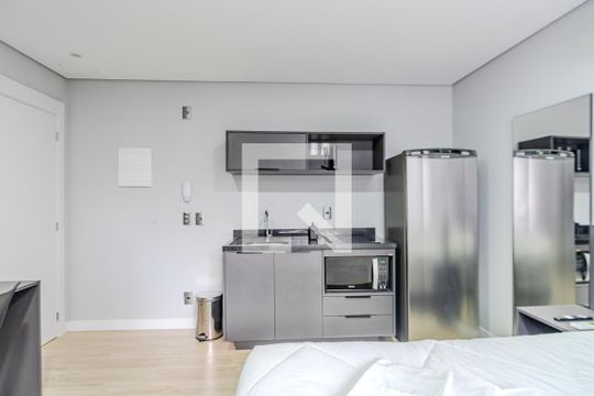 Cozinha de apartamento para alugar com 1 quarto, 25m² em Centro Histórico, Porto Alegre