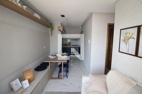 Sala / Cozinha de apartamento à venda com 2 quartos, 41m² em Parque Edu Chaves, São Paulo