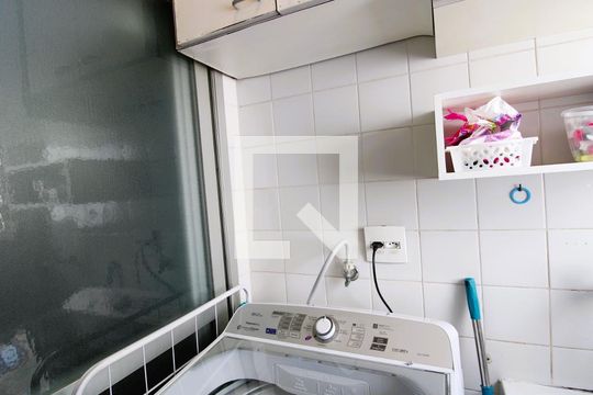 Área de Serviço de apartamento à venda com 3 quartos, 65m² em Vila Mazzei, São Paulo