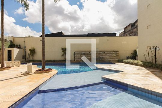 Condomínio - Piscina de apartamento à venda com 2 quartos, 54m² em Vila Carrao, São Paulo