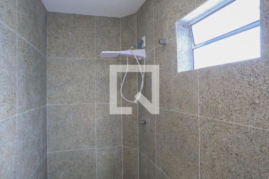 Banheiro de serviço de casa à venda com 8 quartos, 640m² em São Pedro, Belo Horizonte
