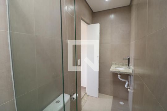 Banheiro da Suíte de casa à venda com 1 quarto, 40m² em Vila Antonieta, São Paulo