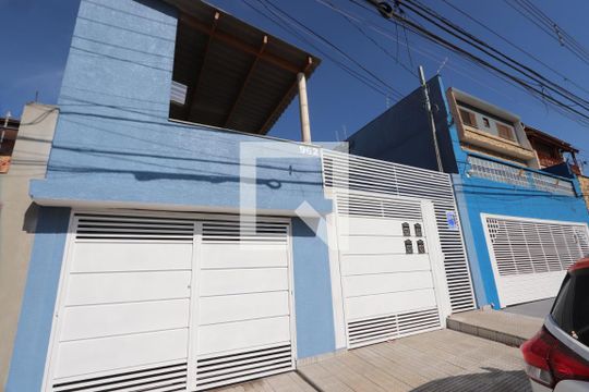 Fachada de casa de condomínio à venda com 4 quartos, 230m² em Vila Antonieta, São Paulo
