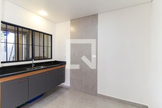 Sala/Cozinha de casa para alugar com 2 quartos, 120m² em Vila Prudente, São Paulo