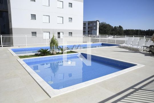 Piscina de apartamento para alugar com 2 quartos, 47m² em Jardim Pioneira, Cotia