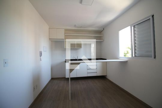 Sala/Cozinha de apartamento à venda com 1 quarto, 54m² em Vila Independencia, São Paulo