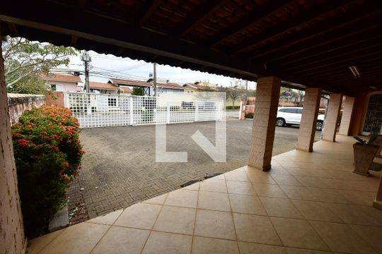 Varanda / Garagem de casa à venda com 4 quartos, 345m² em Chácara Primavera, Campinas