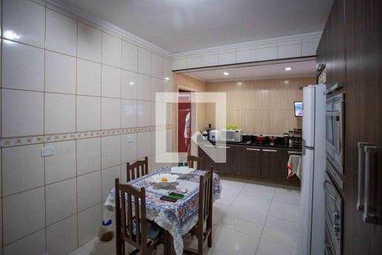 Cozinha de casa à venda com 3 quartos, 252m² em Centro, Diadema