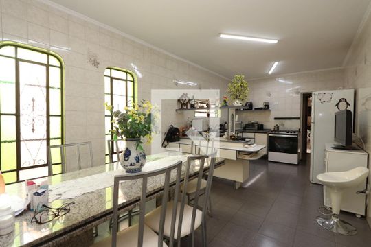Copa/Cozinha de casa à venda com 3 quartos, 175m² em Parque Sevilha, São Paulo