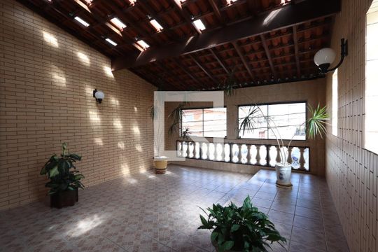 Varanda da Suíte de casa à venda com 3 quartos, 175m² em Parque Sevilha, São Paulo