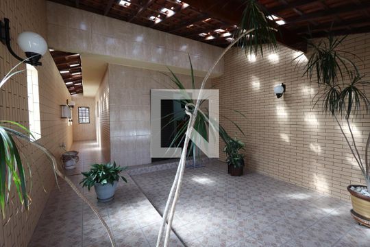 Varanda da Suíte de casa à venda com 3 quartos, 175m² em Parque Sevilha, São Paulo