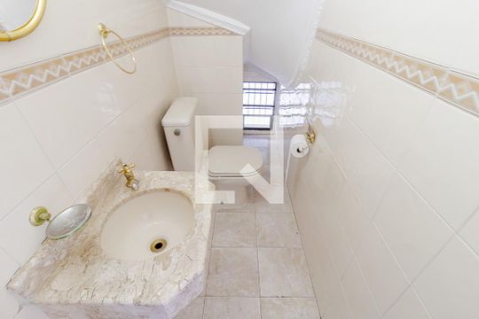 Lavabo de casa à venda com 3 quartos, 140m² em Jardim Santa Emília, São Paulo