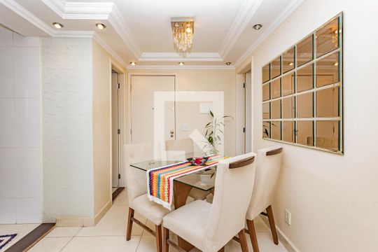 Sala de apartamento para alugar com 2 quartos, 42m² em Vila Água Funda, São Paulo