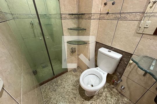Banheiro de apartamento à venda com 2 quartos, 69m² em Irajá, Rio de Janeiro