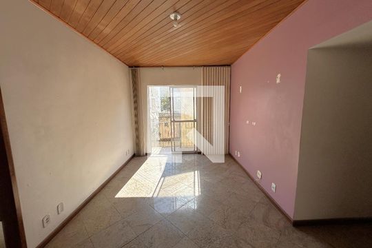 Sala de apartamento à venda com 2 quartos, 69m² em Irajá, Rio de Janeiro