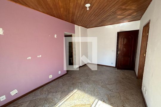 Sala de apartamento à venda com 2 quartos, 69m² em Irajá, Rio de Janeiro