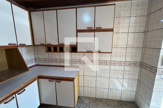 Cozinha de apartamento à venda com 2 quartos, 69m² em Irajá, Rio de Janeiro