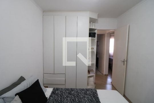 Quarto de apartamento para alugar com 3 quartos, 68m² em Jardim Colina, São Paulo