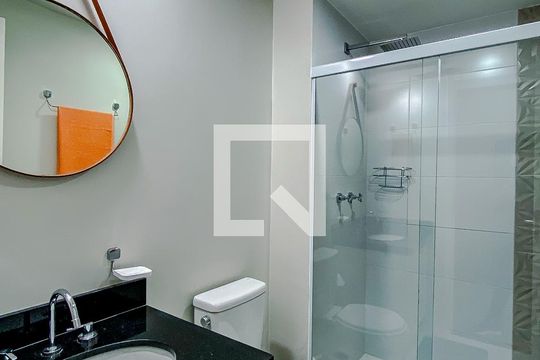 Banheiro de kitnet/studio à venda com 1 quarto, 26m² em Belenzinho, São Paulo