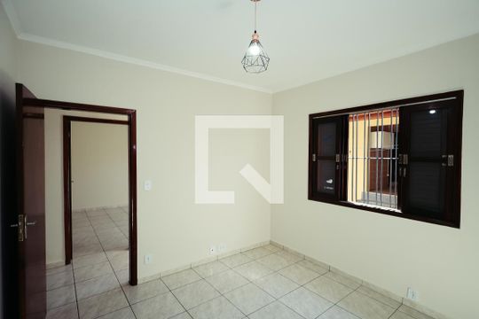 Quarto 1 de casa à venda com 4 quartos, 187m² em Vila Caraguatá, São Paulo
