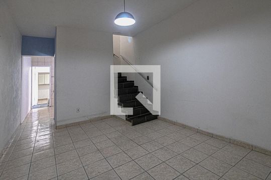 sala de casa à venda com 2 quartos, 55m² em Sacomã, São Paulo