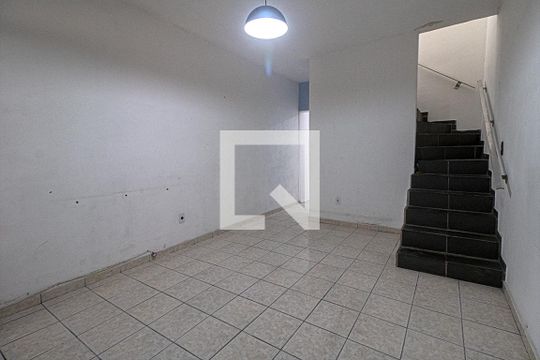 sala de casa à venda com 2 quartos, 55m² em Sacomã, São Paulo