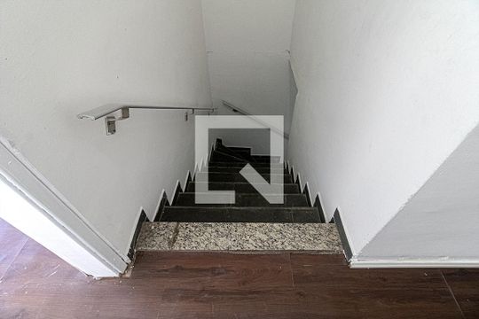 acesso para os pisos de casa à venda com 2 quartos, 55m² em Sacomã, São Paulo