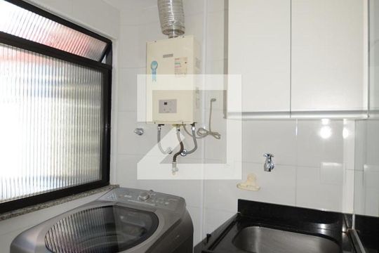 Area de Serviço de apartamento à venda com 4 quartos, 114m² em Brás de Pina, Rio de Janeiro