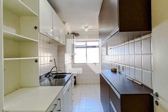 Cozinha de apartamento à venda com 3 quartos, 90m² em Canindé, São Paulo