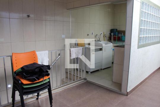Área de Serviço de casa à venda com 3 quartos, 140m² em Vila Carrao, São Paulo