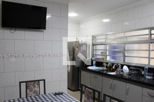 Cozinha de casa à venda com 3 quartos, 140m² em Vila Carrao, São Paulo