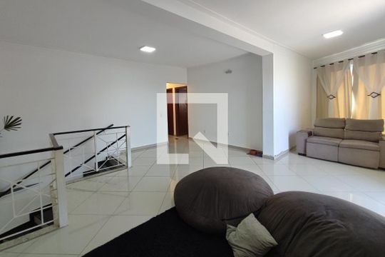 Sala de casa à venda com 3 quartos, 267m² em Jardim Campos Eliseos, Campinas