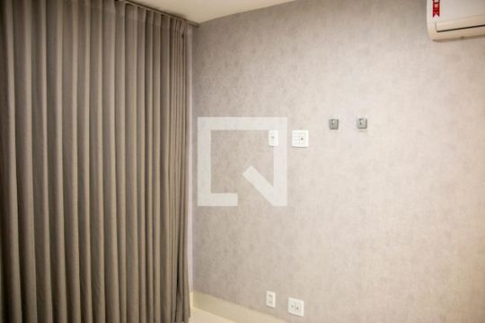 Suíte 3 de apartamento para alugar com 3 quartos, 105m² em Park Lozandes, Goiânia