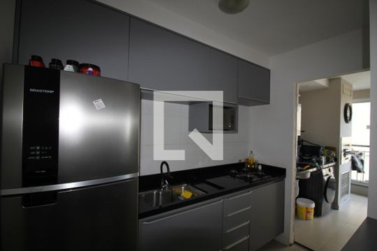 Cozinha de apartamento à venda com 1 quarto, 54m² em Socorro, São Paulo