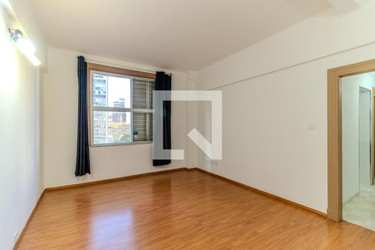 Apartamento à venda com 1 quarto, 85m² em Centro, São Paulo