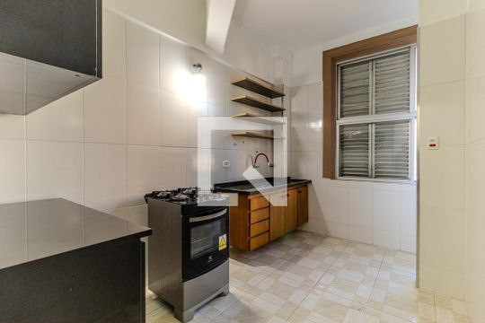 Cozinha de apartamento à venda com 1 quarto, 85m² em Centro, São Paulo