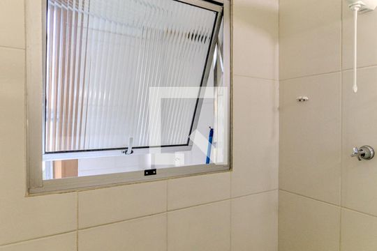 Banheiro de apartamento à venda com 1 quarto, 85m² em Centro, São Paulo