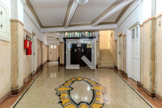 Elevador de apartamento à venda com 1 quarto, 85m² em Centro, São Paulo
