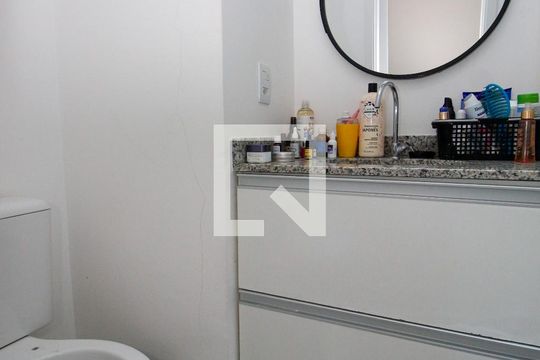 Lavabo de apartamento para alugar com 2 quartos, 64m² em Jardim Parque Morumbi, São Paulo